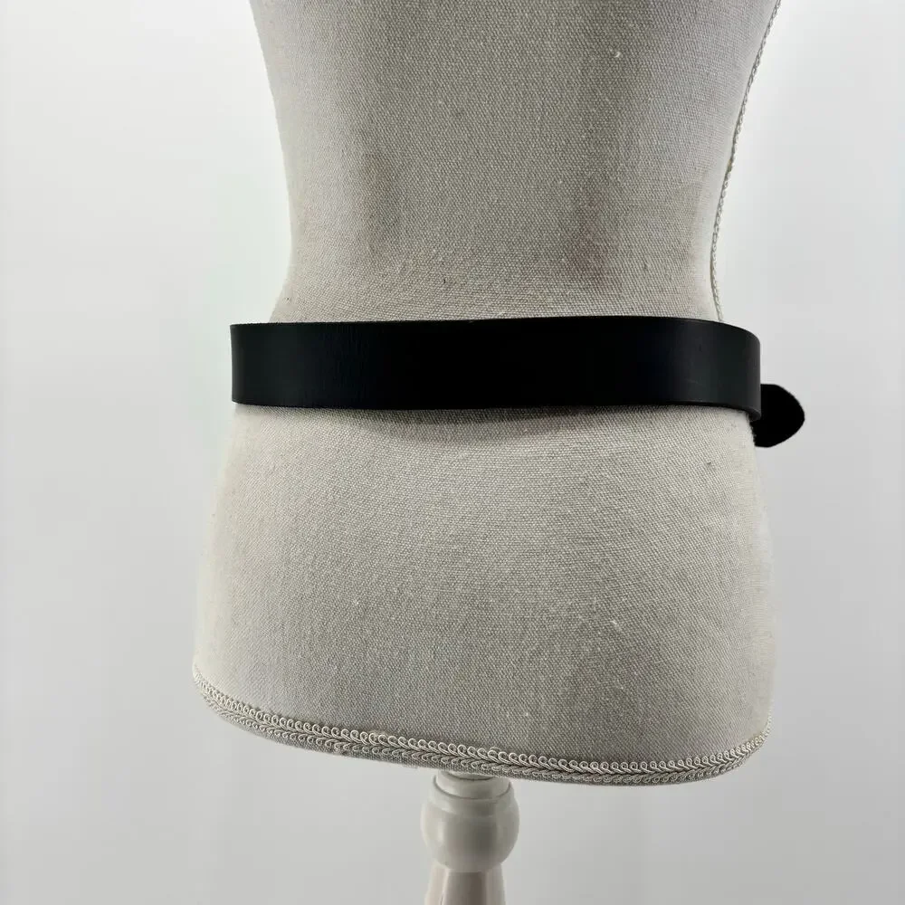 American Eagle Men's Size 30 Black Genuine Leather Casual Belt